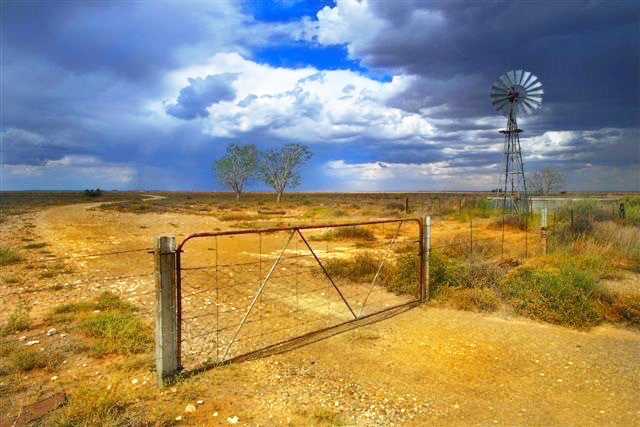 DE131 Wall décor art photographic on canvas landscape farm gate and windmill